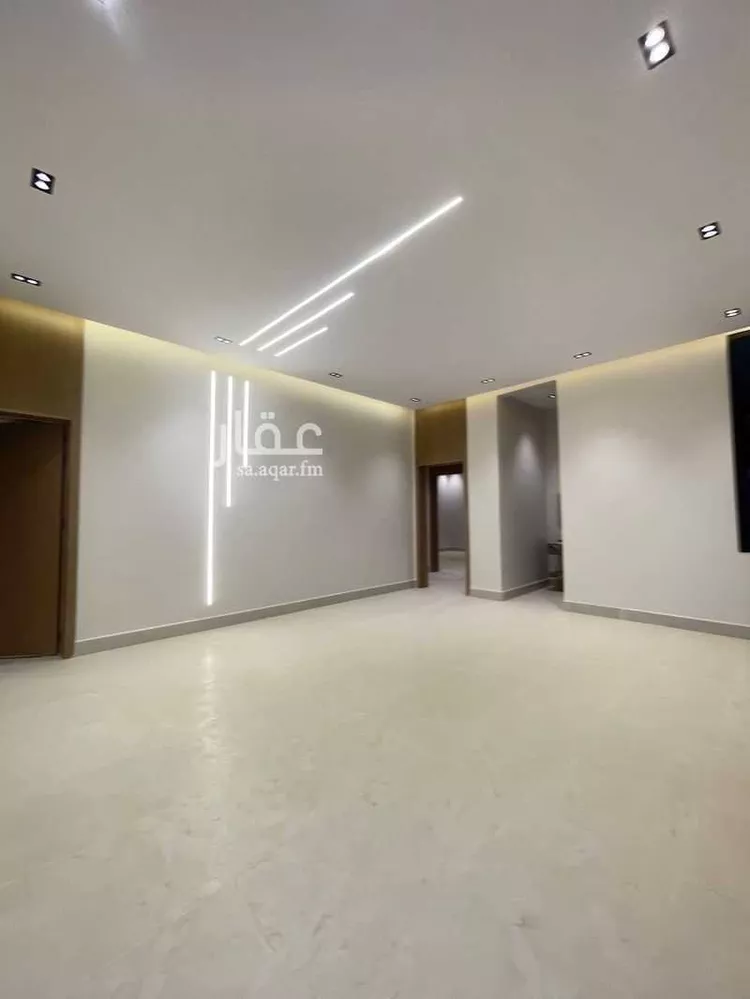 Floor for Sale in Riyadh Al Janadriyah 18