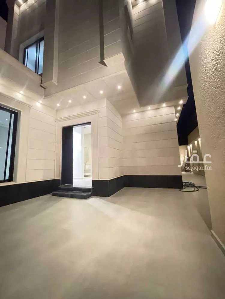 Villa for Sale in Riyadh Al Janadriyah 7