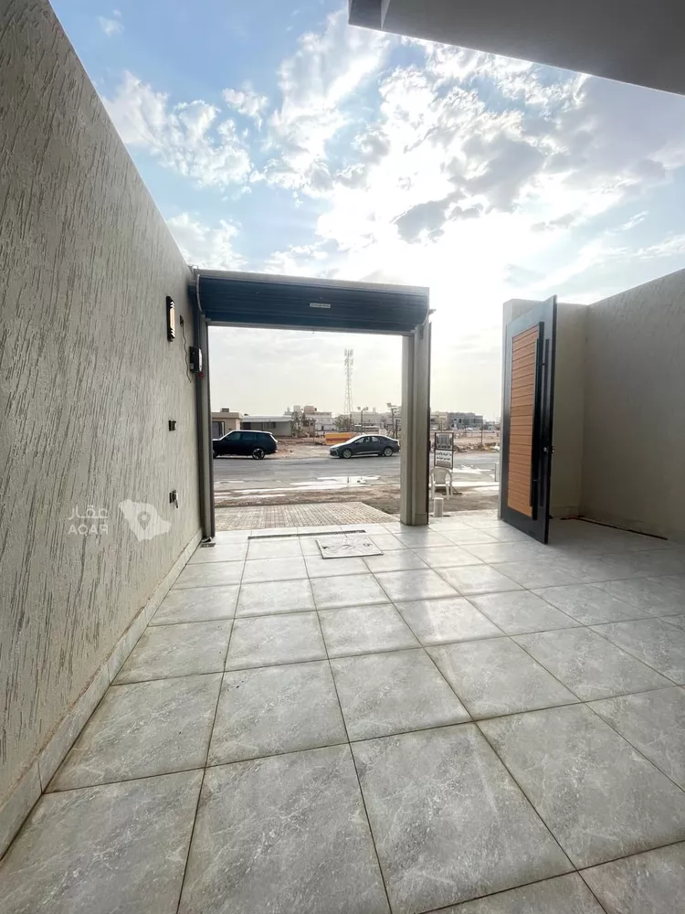 فيلا للبيع في شارع عيسى ابن سلمان خليفه, حي المعيزيلة, مدينة الرياض, منطقة الرياض صورة 3