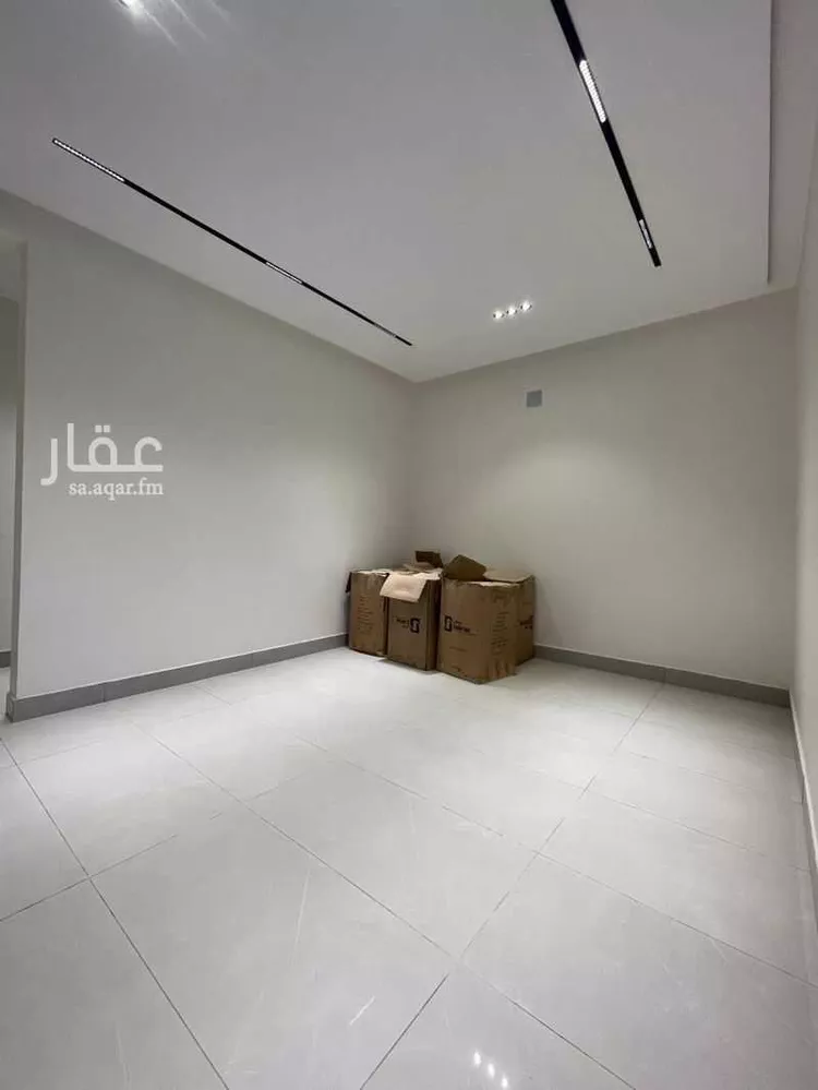 فيلا للبيع في شارع مخطط بوابة الشرق, حي الجنادرية, مدينة الرياض, منطقة الرياض 7