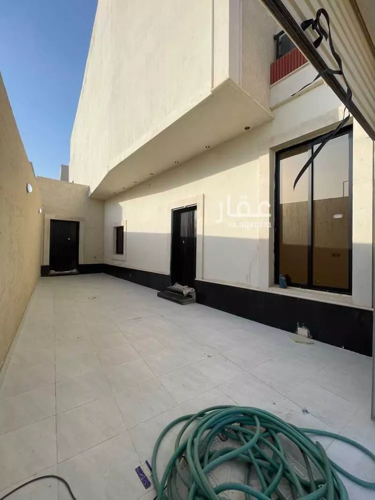 فيلا للبيع في شارع حي غصون , حي الجنادرية, مدينة الرياض, منطقة الرياض صورة 2