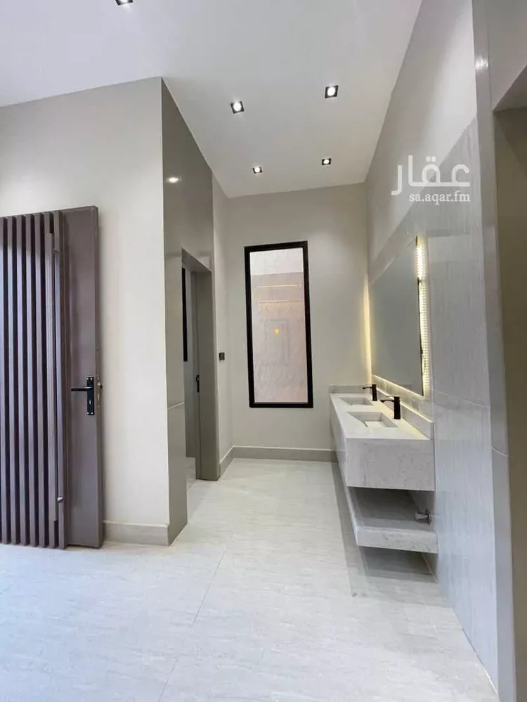 دور للبيع في شارع الضياء, حي الجنادرية, مدينة الرياض, منطقة الرياض 14