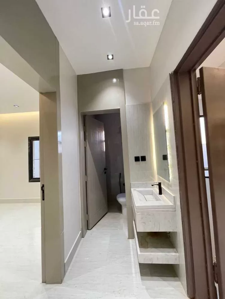 دور للبيع في شارع الضياء, حي الجنادرية, مدينة الرياض, منطقة الرياض 18