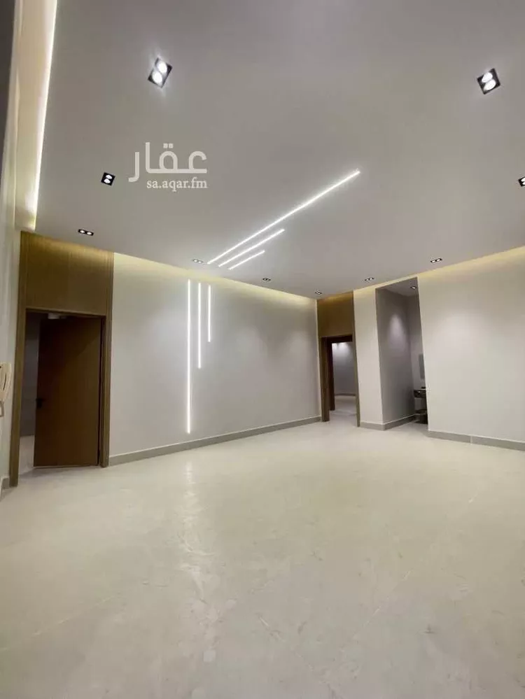 Floor for Sale in Riyadh Al Janadriyah 20