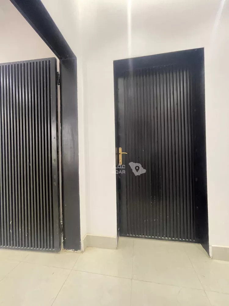 Floor for Sale in Riyadh Dahiat Namar صورة 3