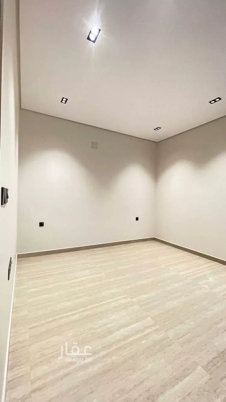 Floor for Sale in Riyadh Sultanah 25