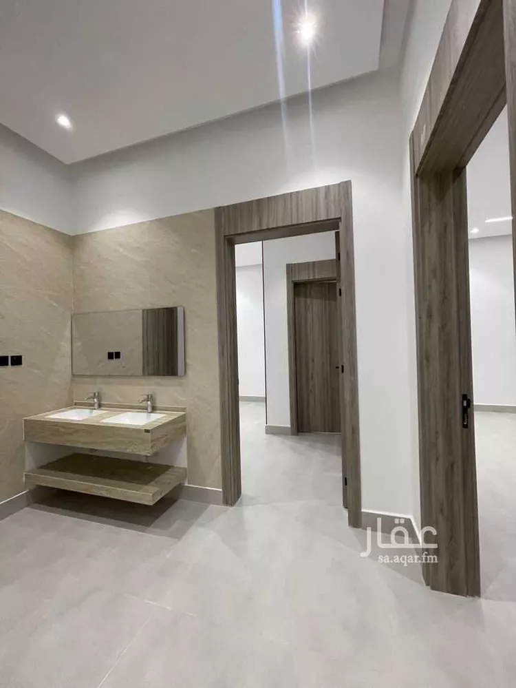Floor for Sale in Riyadh Dahiat Namar 18