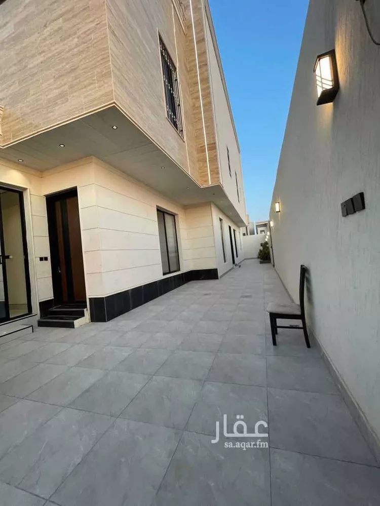 دور للبيع في شارع حمد الخطيب, حي البيان, مدينة الرياض, منطقة الرياض صورة 3