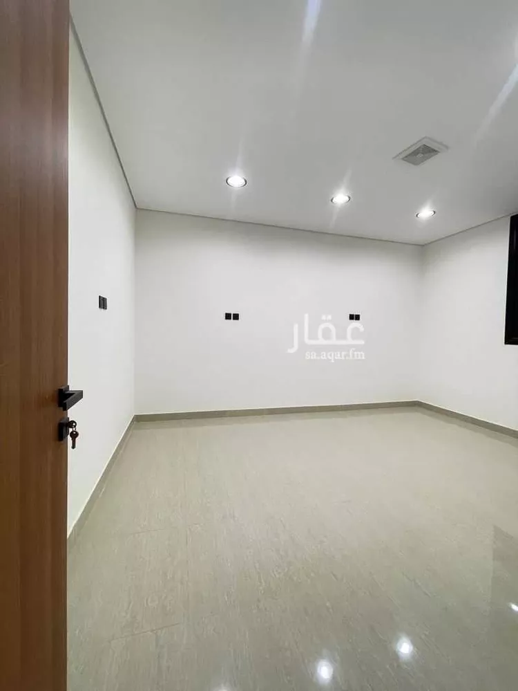 فيلا للبيع في شارع الضياء, حي الجنادرية, مدينة الرياض, منطقة الرياض 18