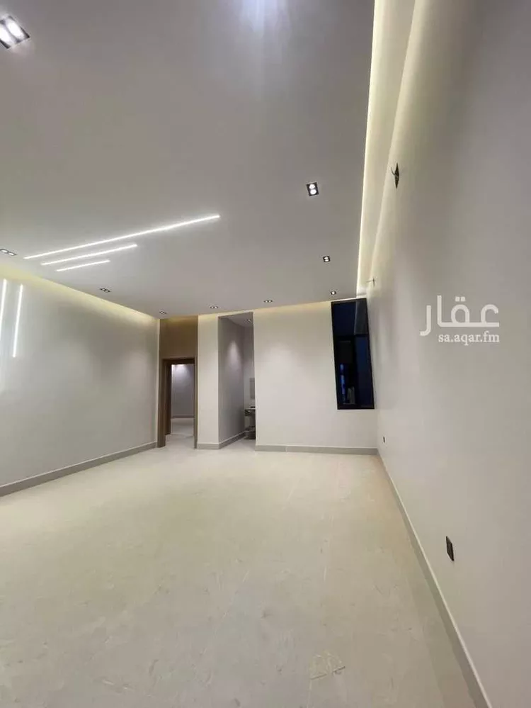 Floor for Sale in Riyadh Al Janadriyah 10