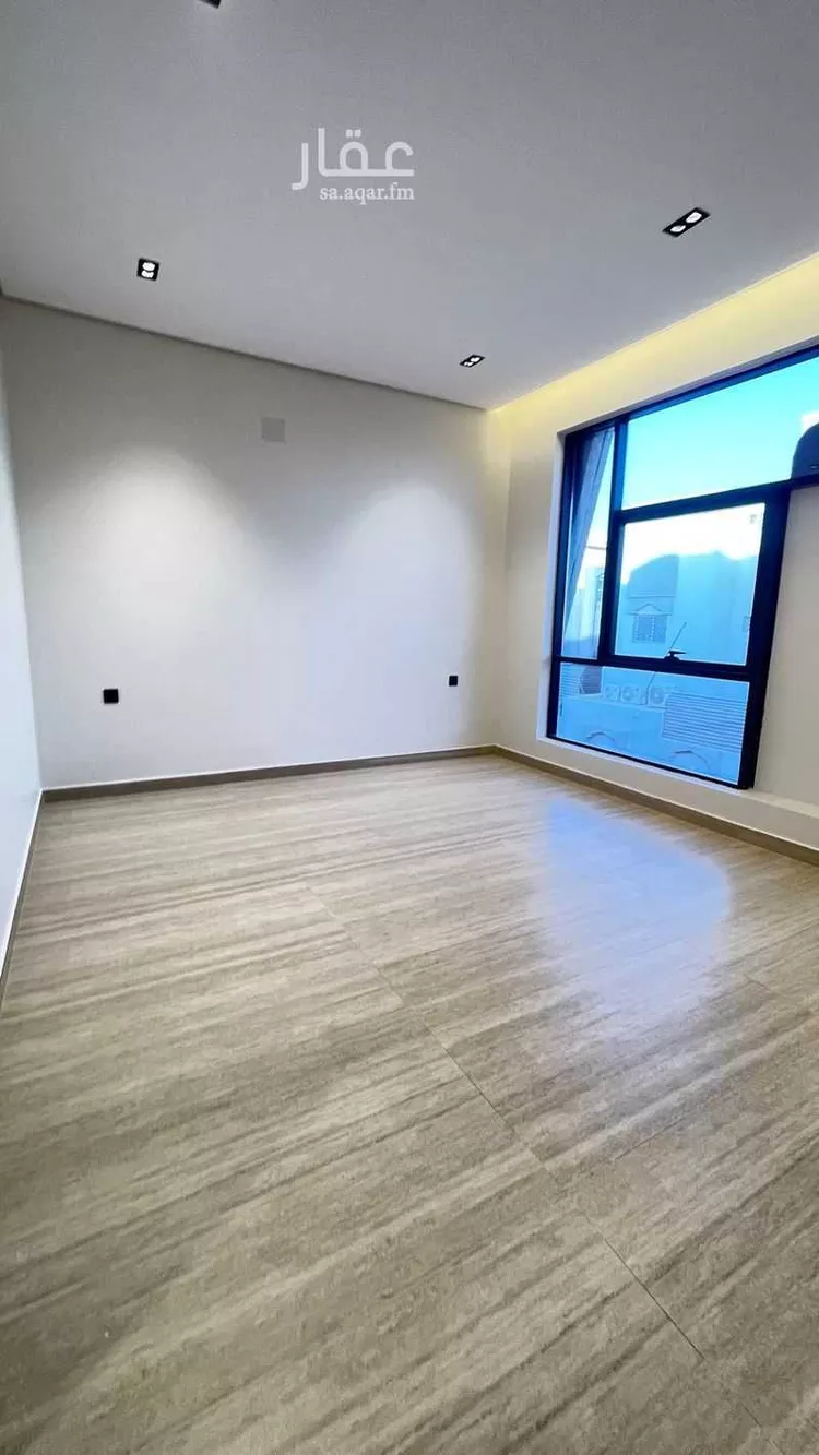 Floor for Sale in Riyadh Sultanah 14