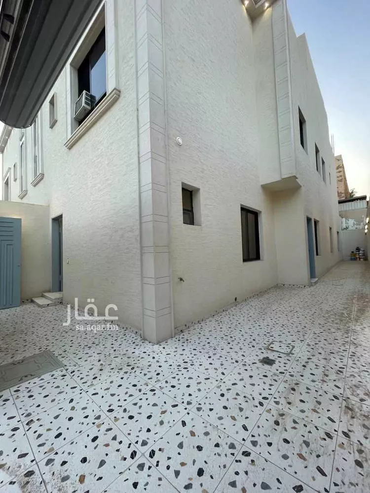 دور للبيع في شارع ابن المظفر, حي السويدي الغربي, مدينة الرياض, منطقة الرياض صورة 4