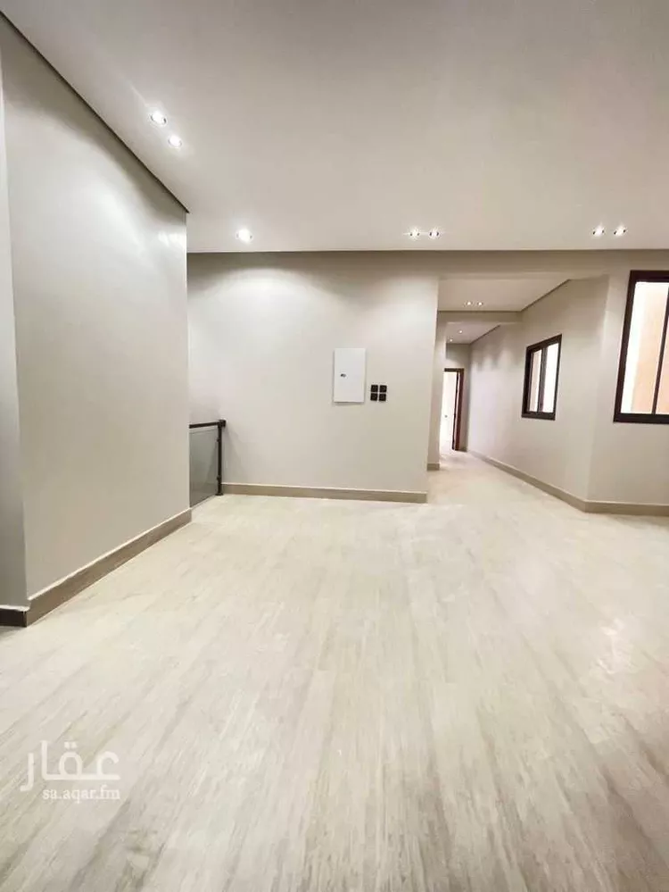 فيلا للبيع في شارع طريق خريص, حي الجنادرية, مدينة الرياض, منطقة الرياض 7
