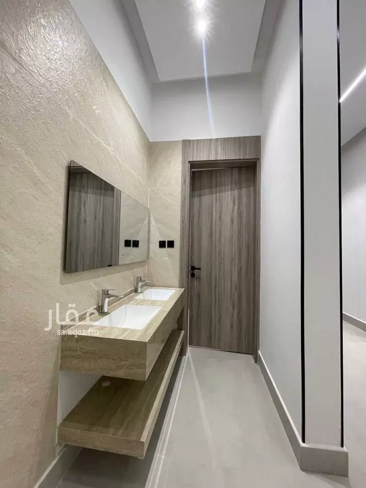 Floor for Sale in Riyadh Dahiat Namar 12