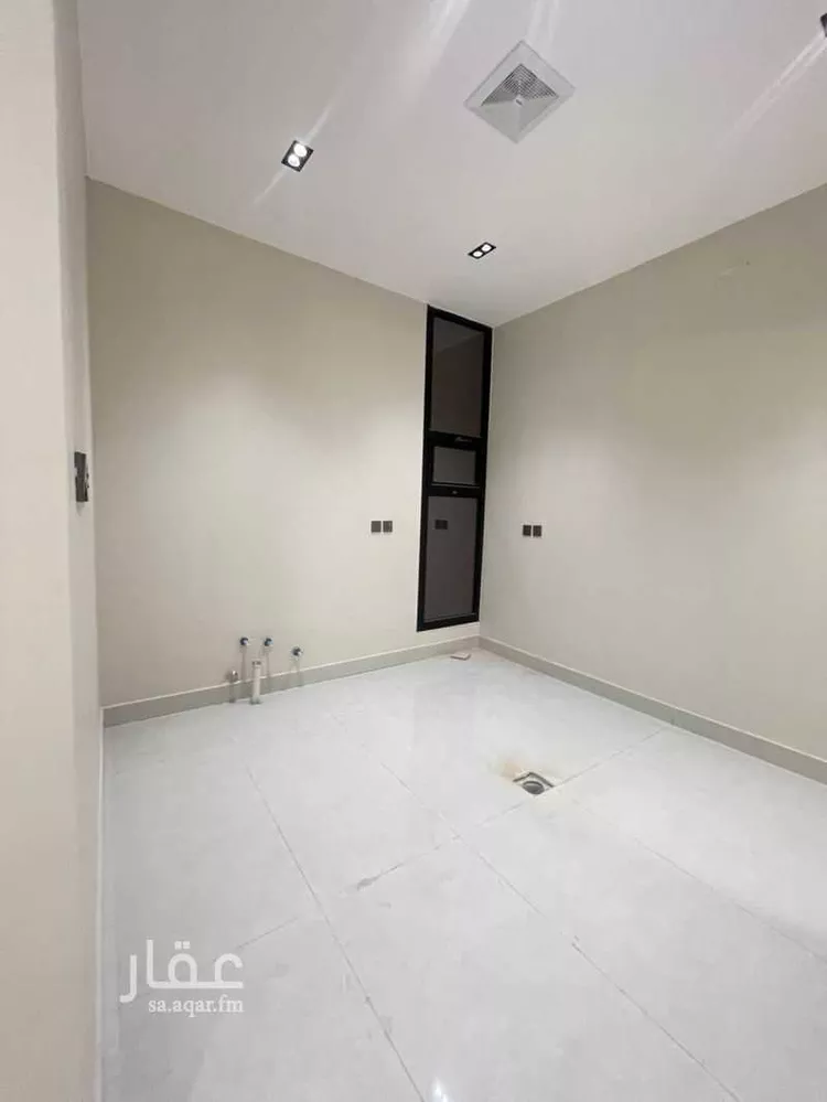 فيلا للبيع في شارع حي غصون, حي الجنادرية, مدينة الرياض, منطقة الرياض 16