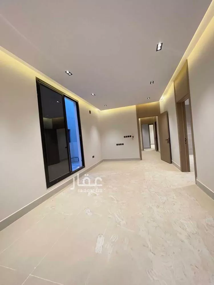 Floor for Sale in Riyadh Al Janadriyah 18