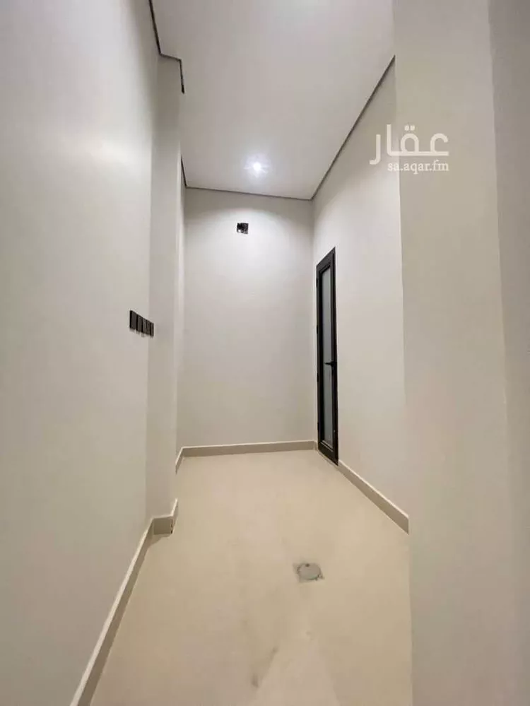 دور للبيع في شارع عبدالعزيز الرفاعي, حي الجنادرية, مدينة الرياض, منطقة الرياض 13