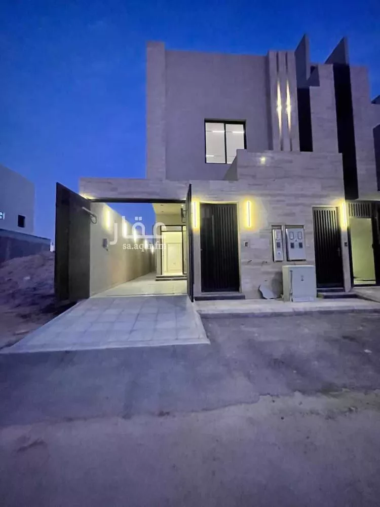 Floor for Sale in Riyadh Al Janadriyah