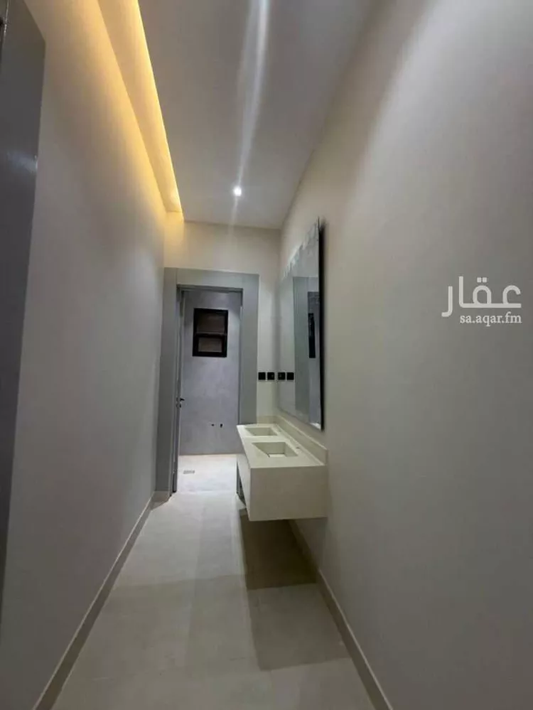 فيلا للبيع في شارعين 20/20, حي النظيم, مدينة الرياض, منطقة الرياض 11