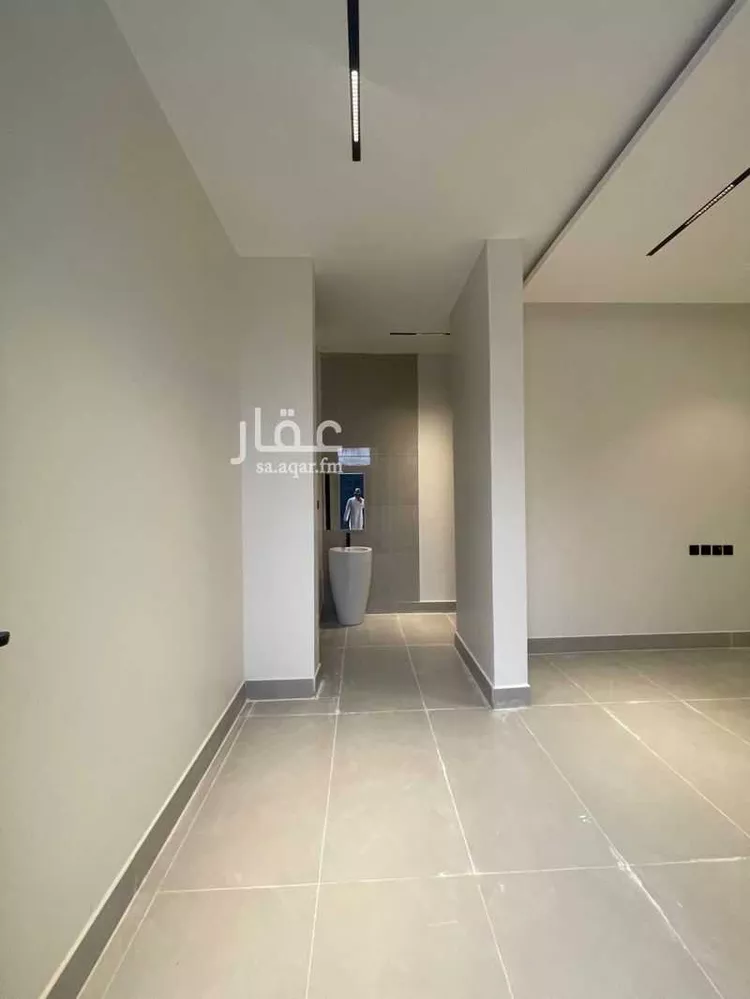 فيلا للبيع في شارع مخطط بوابة الشرق, حي الجنادرية, مدينة الرياض, منطقة الرياض صورة 5