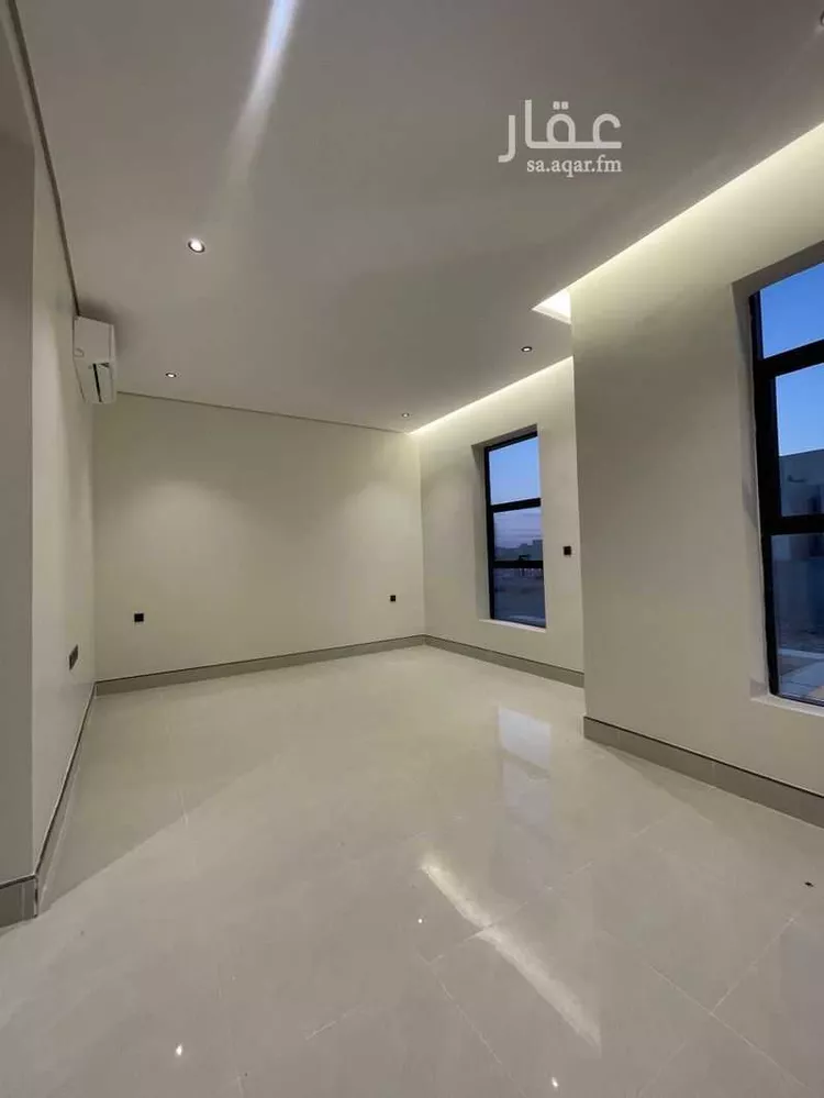 فيلا للبيع في شارع الحسن القرشي, حي البيان, مدينة الرياض, منطقة الرياض 30