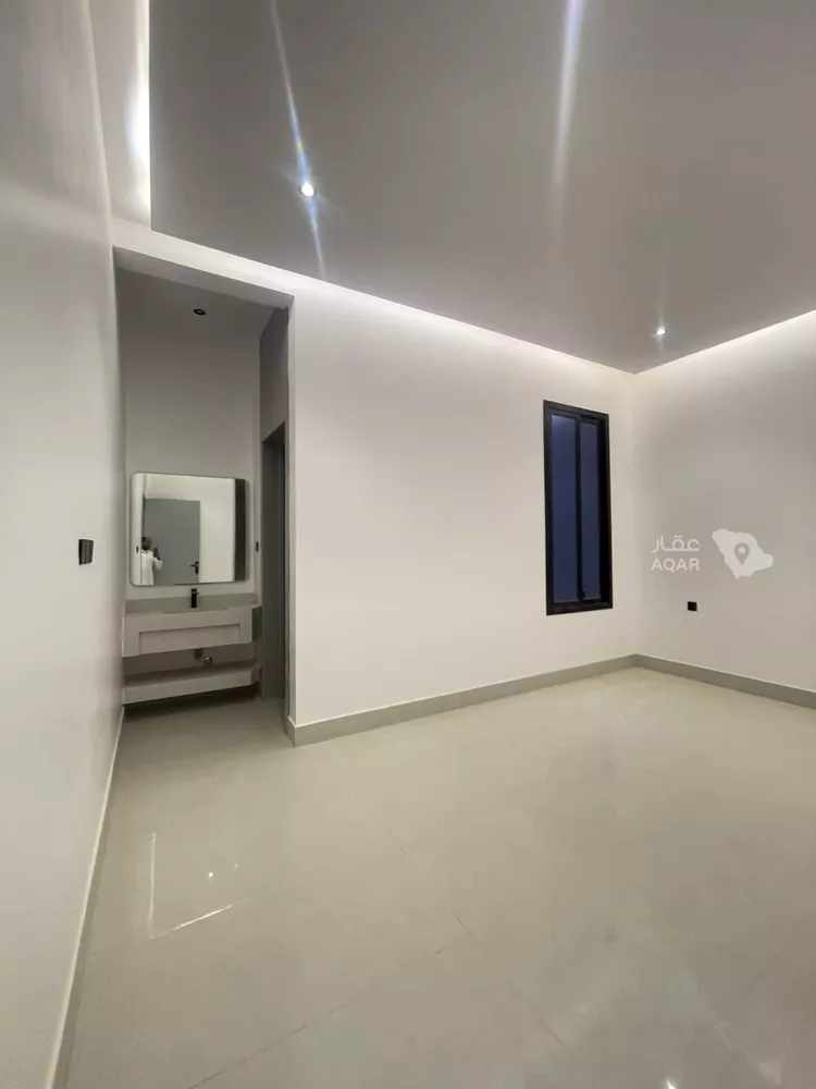 Floor for Sale in Riyadh Dahiat Namar 20