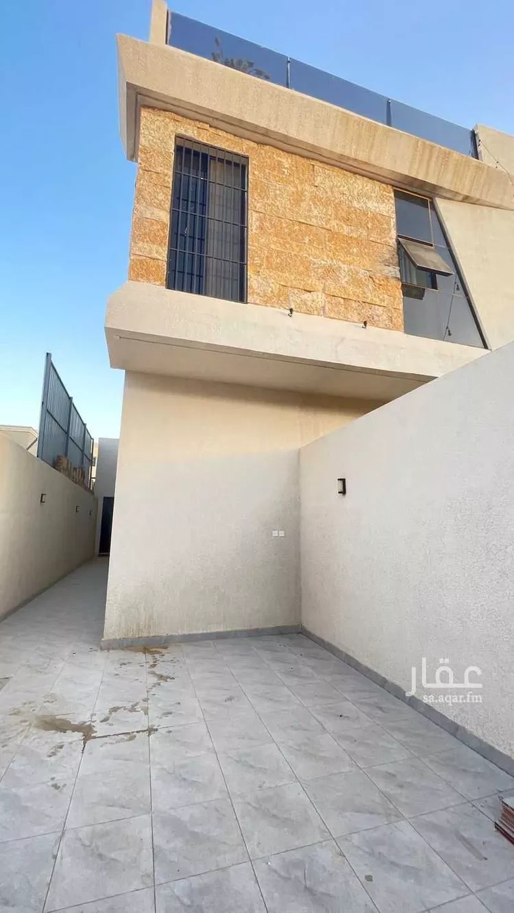 فيلا للبيع في شارع زياد الباهلي, حي العوالي, مدينة الرياض, منطقة الرياض صورة 2
