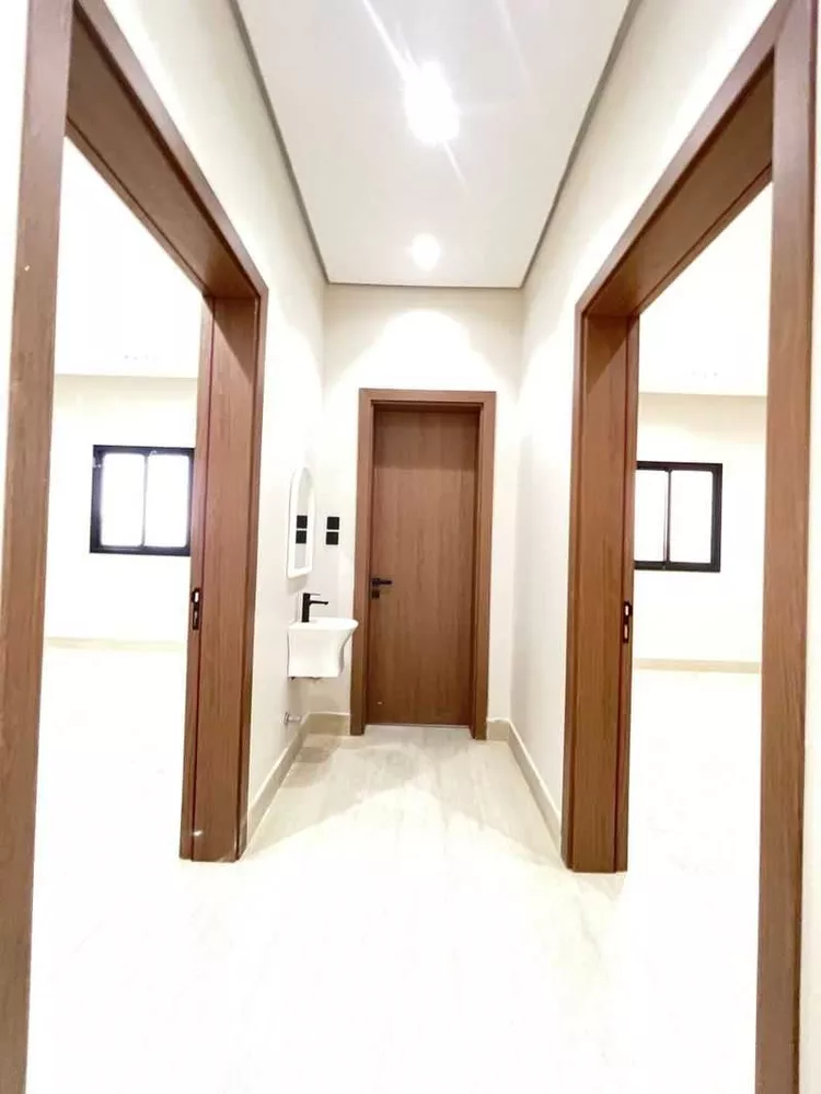 فيلا للبيع في شارع طريق خريص, حي الجنادرية, مدينة الرياض, منطقة الرياض 12