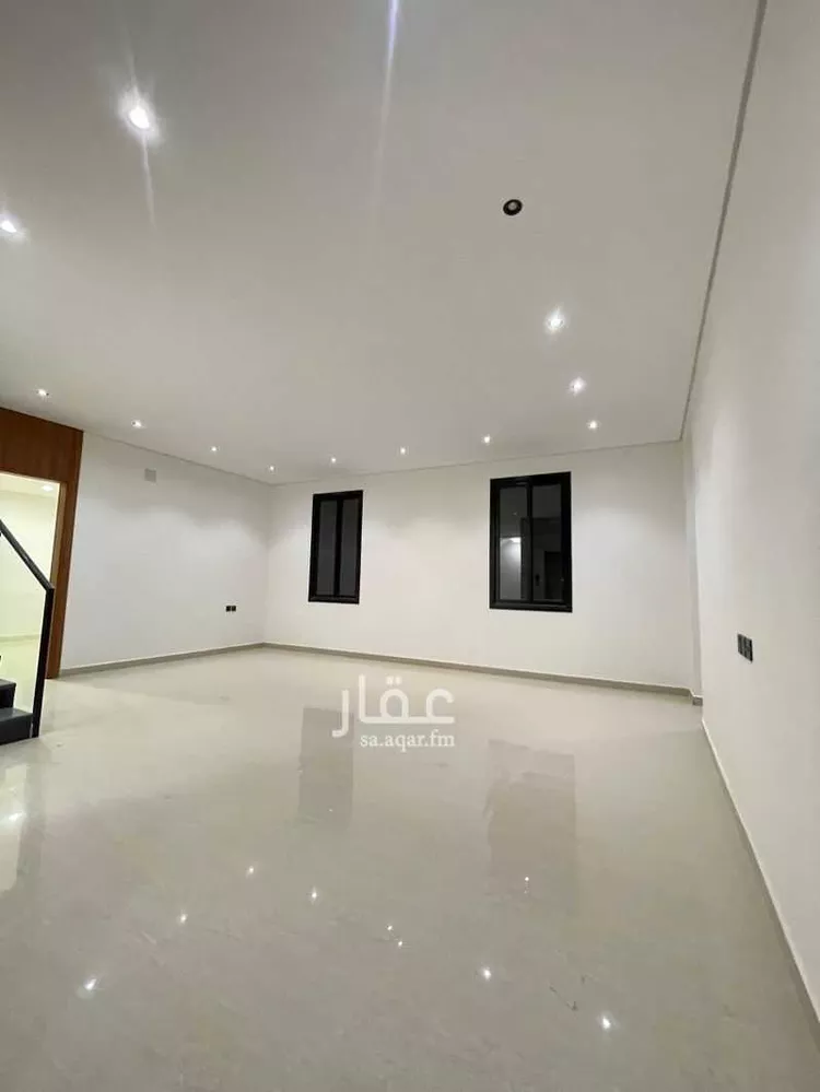فيلا للبيع في شارع الضياء, حي الجنادرية, مدينة الرياض, منطقة الرياض 8