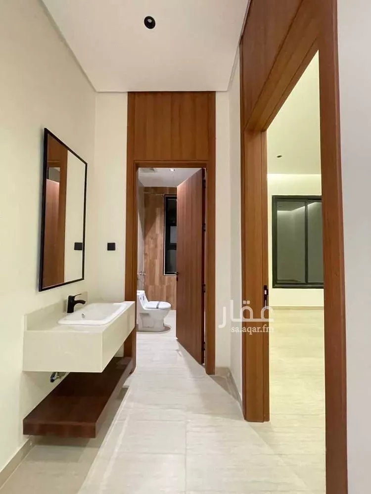 Floor for Sale in Riyadh Ash Sharq 18
