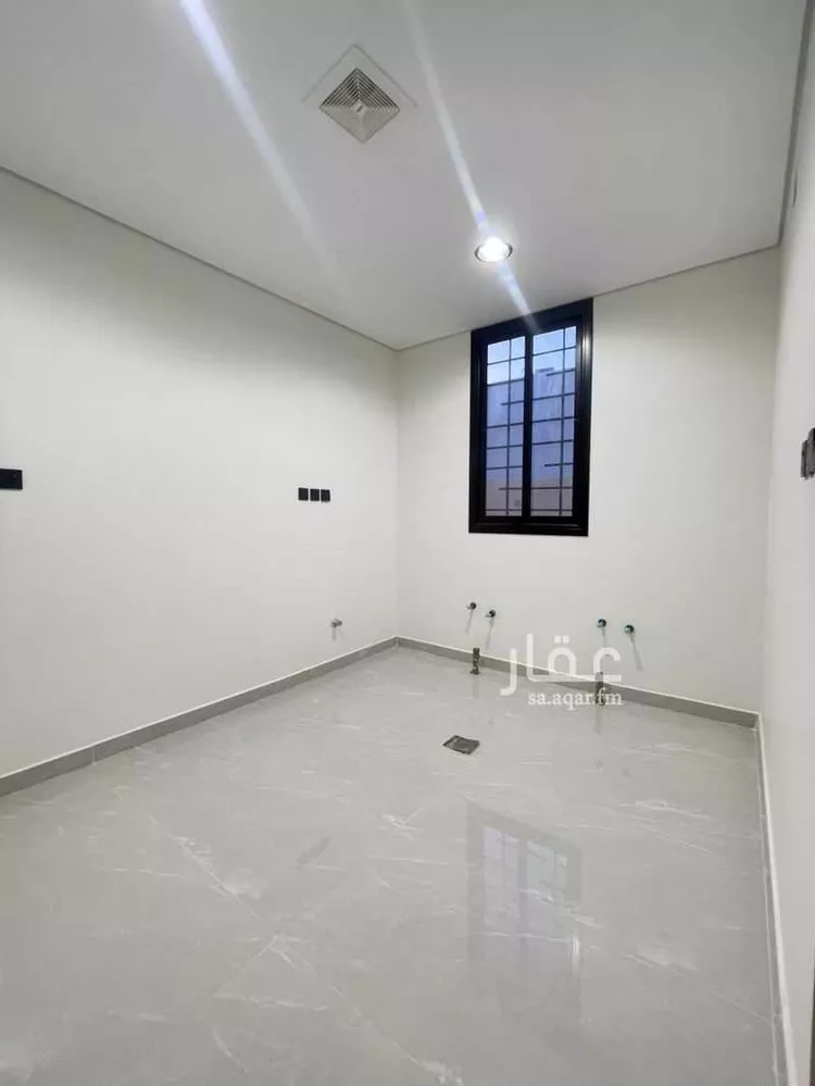 دور للبيع في شارع الضياء, حي الجنادرية, مدينة الرياض, منطقة الرياض 11