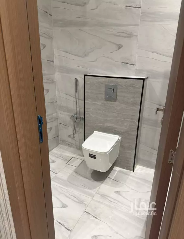 شقة للبيع في شارع Nearby Address: RUAC3587، 3587 ابي رفاعة العدوي، 7076، حي الرمال، الرياض 13436, حي الرمال صورة 3
