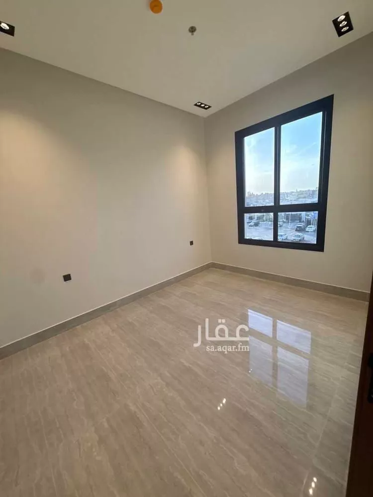 Apartment for Sale in Riyadh Al Yarmouk 9