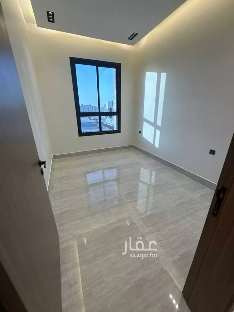 Apartment for Sale in Riyadh Al Yarmouk 7