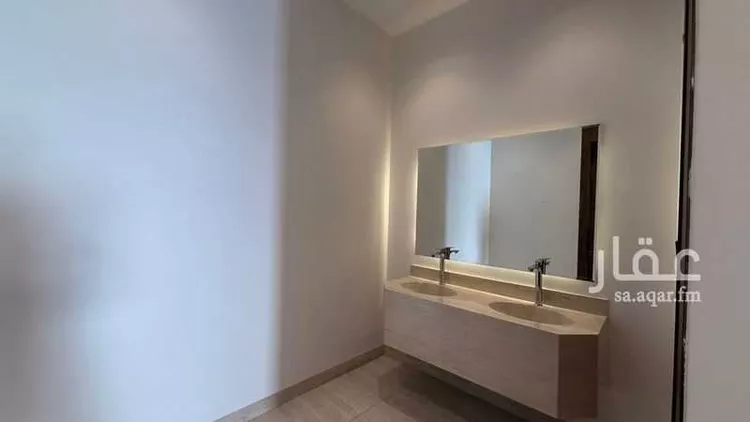 فيلا للبيع في شارع بدرالدين المرجاني, حي المهدية, مدينة الرياض, منطقة الرياض صورة 5