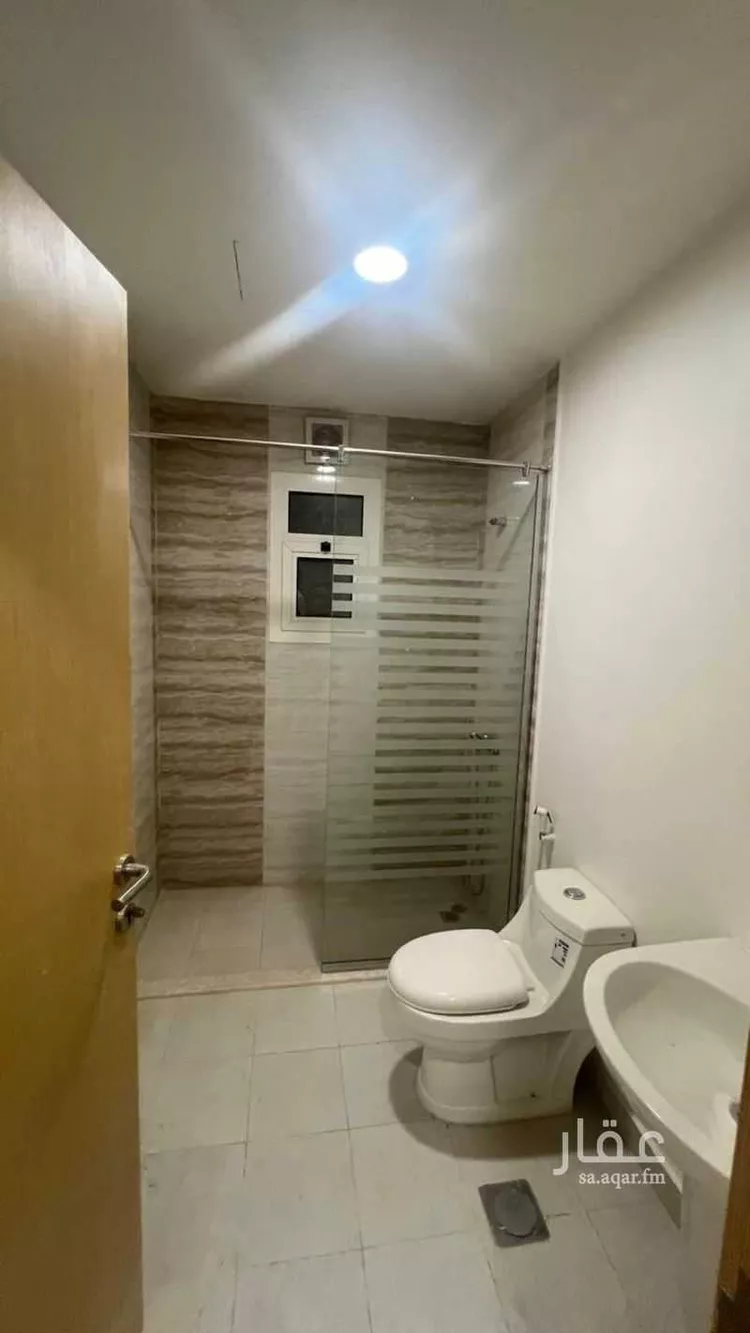 شقة للبيع في شارع الفردوس, حي الإسكان الجنوبي, مدينة الدمام, المنطقة الشرقية صورة 4