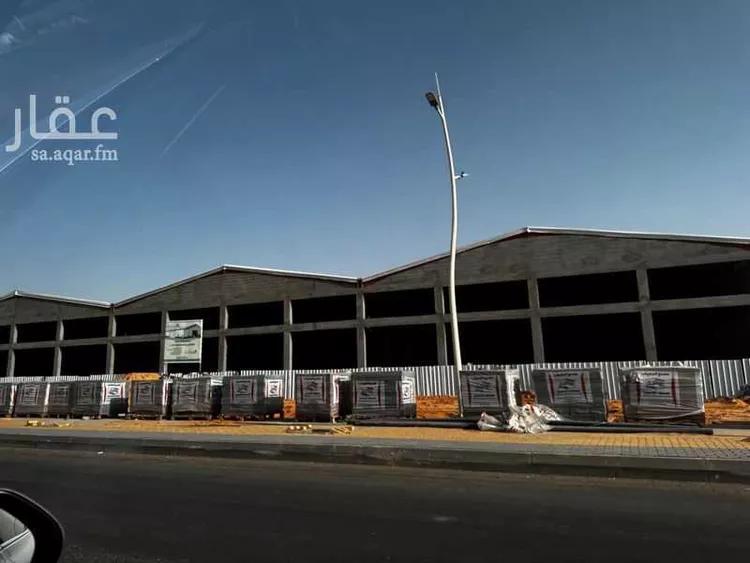 محل للإيجار في شارع الامير نايف ابن عبدالعزيز الفرعي ، حي الصفا ، طبرجل ، طبرجل صورة 2