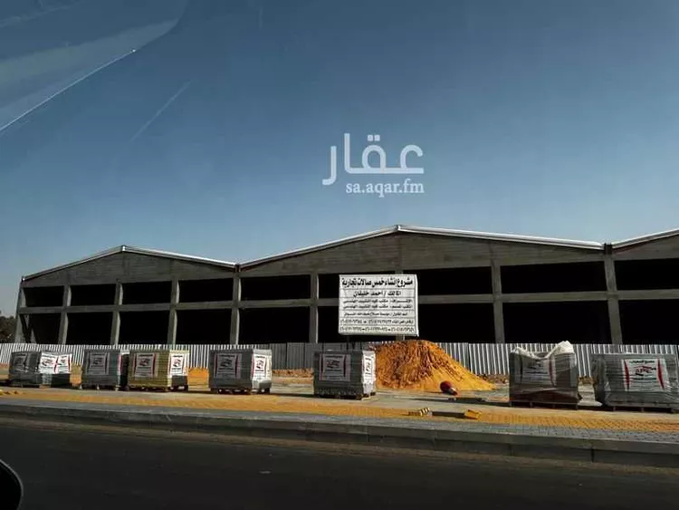 محل للإيجار في شارع الامير نايف ابن عبدالعزيز الفرعي ، حي الصفا ، طبرجل ، طبرجل صورة 3