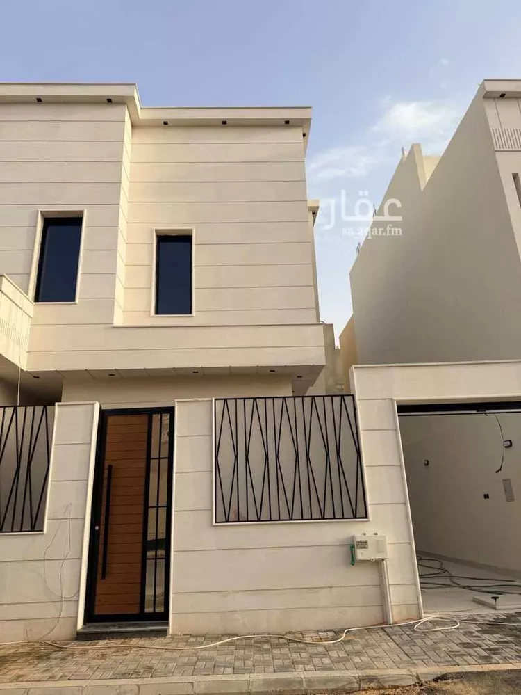 فيلا للبيع في شارع ممر120, حي ظهرة لبن, مدينة الرياض, منطقة الرياض صورة 3