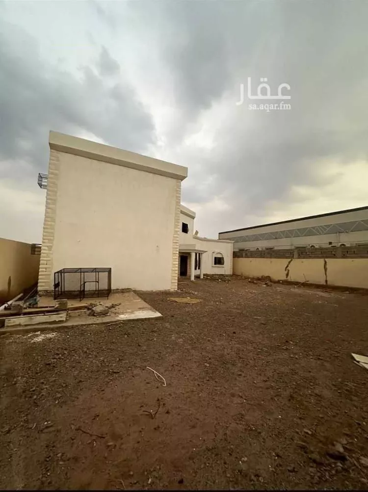 فيلا للبيع في شارع القاسم ابن عبدالواحد, حي الصويدرة, مدينة المدينه المنوره, منطقة المدينة المنورة صورة 2