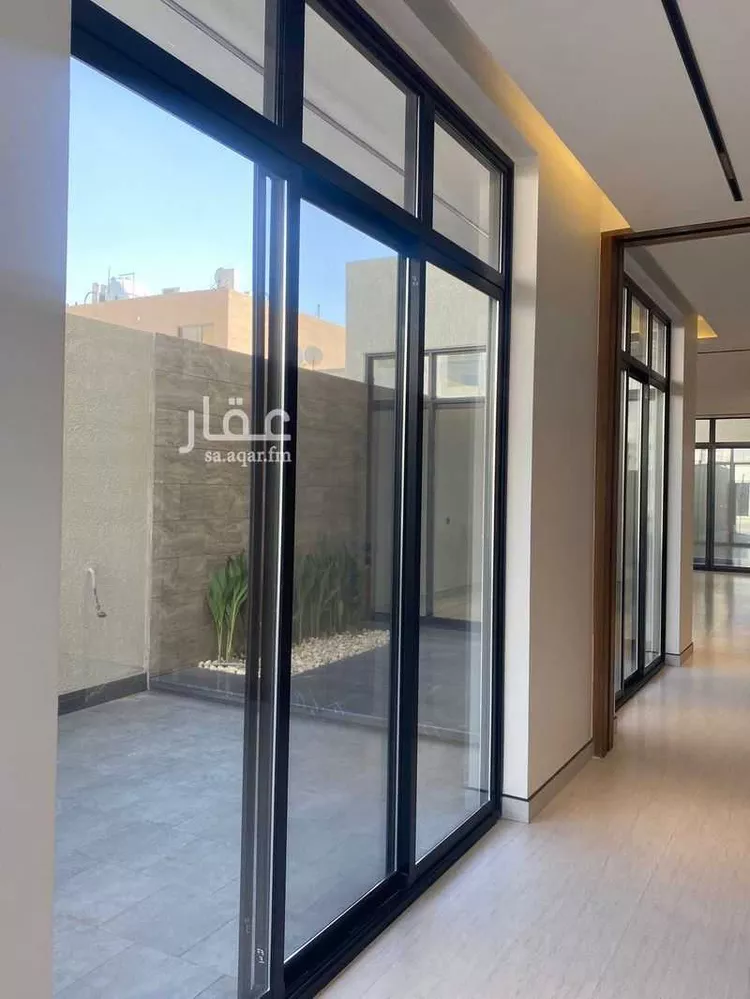 فيلا للبيع في شارع صالح الخزرجي, حي النرجس, مدينة الرياض, منطقة الرياض 8