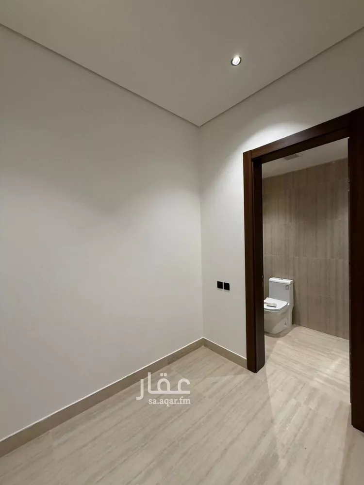 دور للبيع في شارع عبدالرحمن الهندي, حي العارض, مدينة الرياض, منطقة الرياض صورة 4