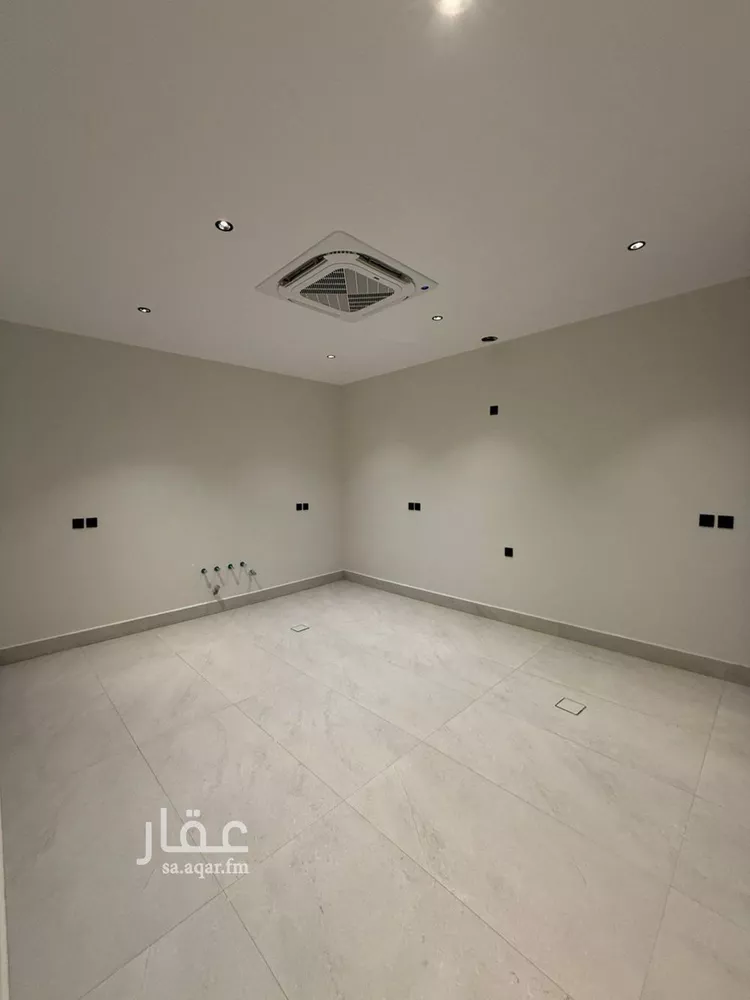 فيلا للبيع في شارع اسماء بنت مالك, حي النرجس, مدينة الرياض, منطقة الرياض صورة 3