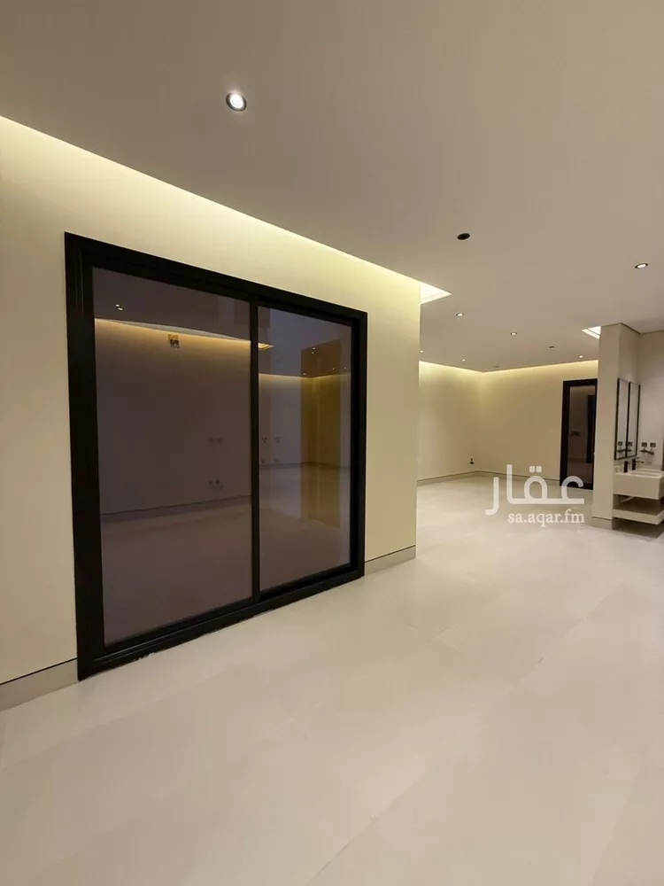 فيلا للبيع في شارع أبي السعود الحربي, حي العارض, مدينة الرياض, منطقة الرياض صورة 3