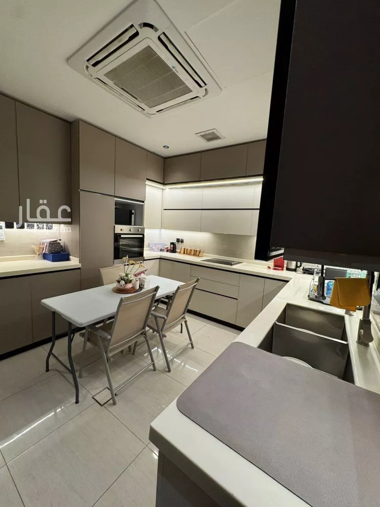 فيلا للإيجار في شارع سليمان الحمدان, حي النرجس, مدينة الرياض, منطقة الرياض 15