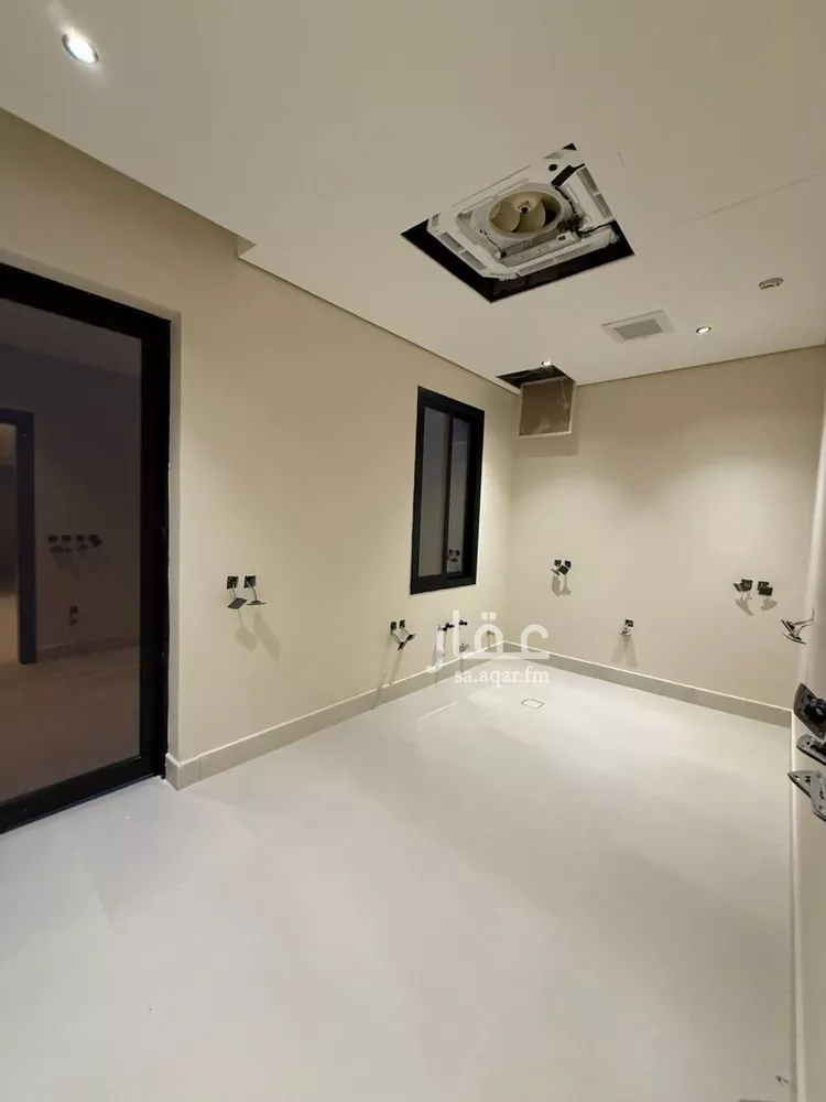 فيلا للبيع في شارع أبي السعود الحربي, حي العارض, مدينة الرياض, منطقة الرياض صورة 5