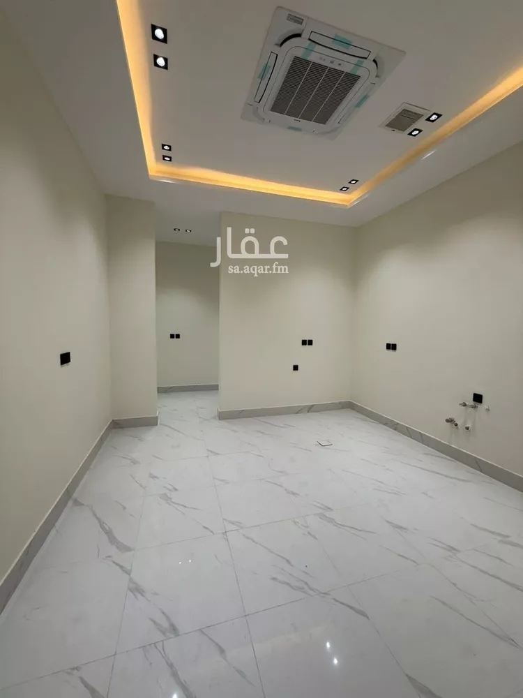 فيلا للبيع في شارع عبدالله بن صدقة, حي النرجس, مدينة الرياض, منطقة الرياض صورة 3