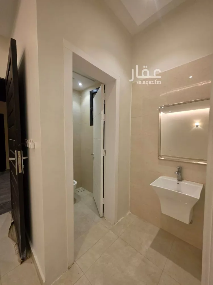 فيلا للبيع في شارع إسماعيل بن أبي اليسر, حي العارض, مدينة الرياض, منطقة الرياض صورة 4