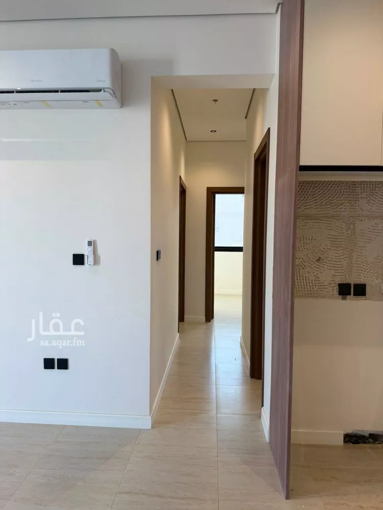 شقة للإيجار في شارع محمد بن عبدالعزيز العجاجي, حي القيروان, مدينة الرياض, منطقة الرياض 14