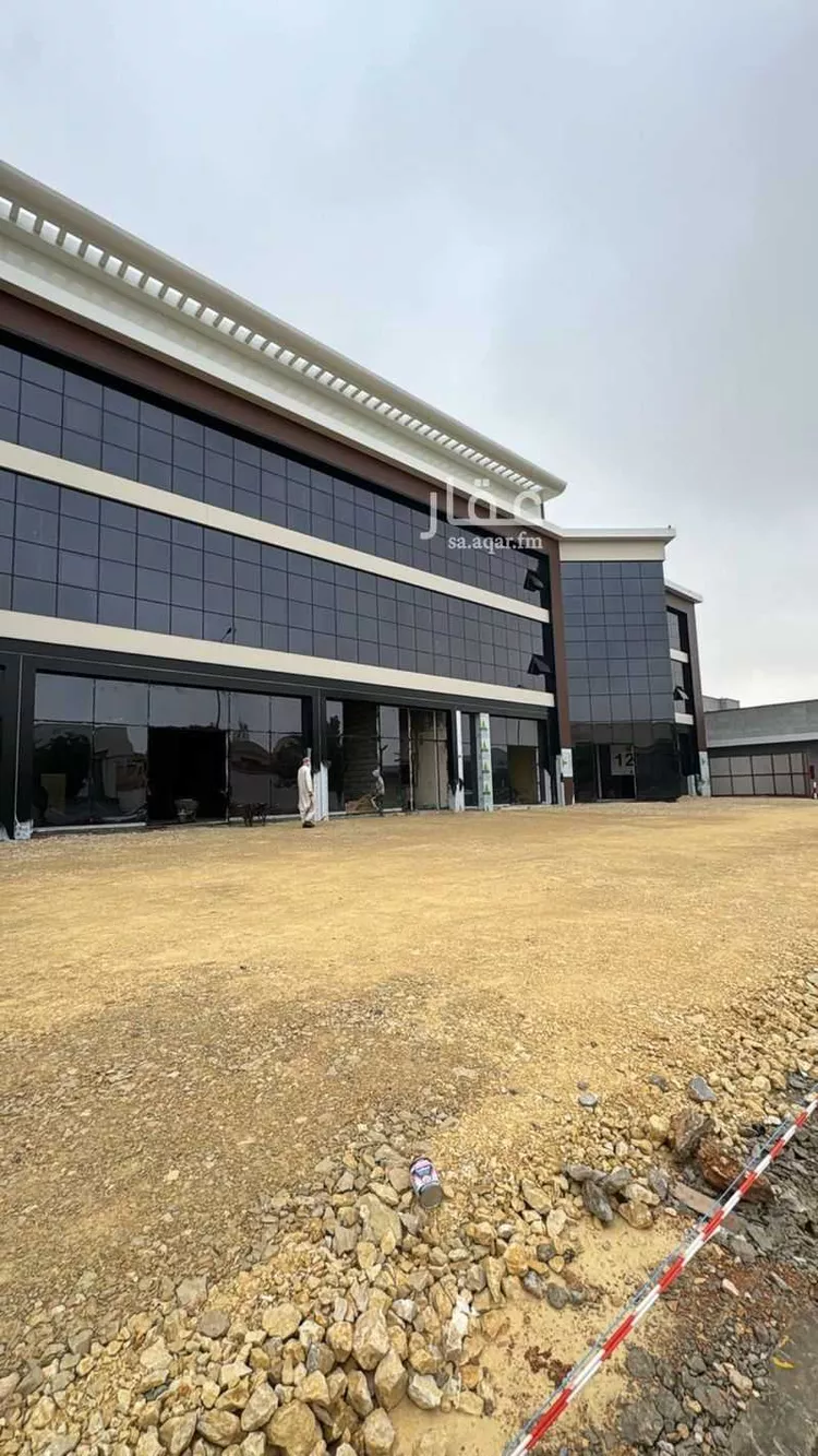 مكتب تجاري للإيجار في شارع عمر بن عبدالعزيز الفرعي, حي الربوة, مدينة الرياض, منطقة الرياض صورة 3